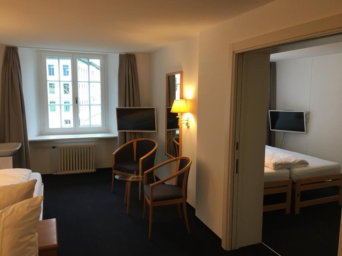 Hotel Schwert Näfels Екстериор снимка